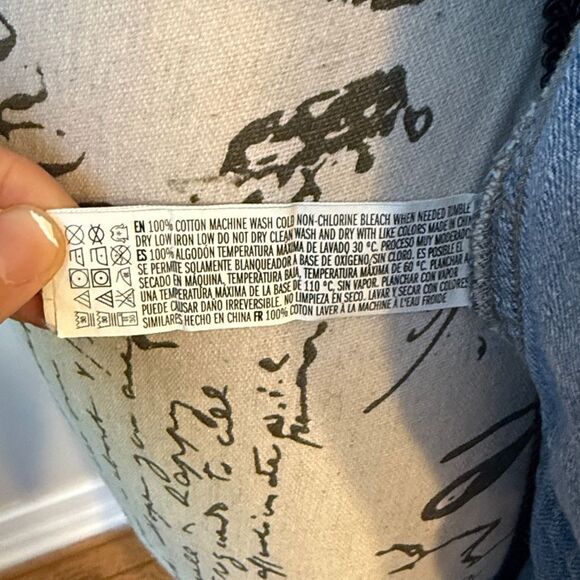 Forever 21 Light Blue Distressed Jean Jacket - Picture 5 of 11